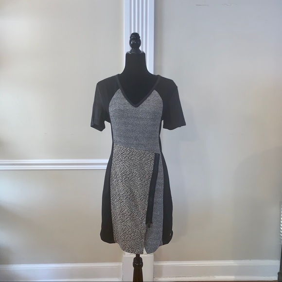 Coco & Tashi Fun V-Neck Dress, Size XL - Picture 3 of 8